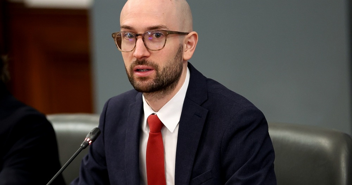 Стабилни финанси, но сериозни рискове пред 2026 г. - така