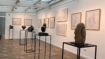 Свързаност е името на общата изложба на художника Михаел Артамонцев