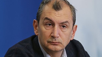 Служебният здравен министър върна на поста му директора на Педиатрията в София