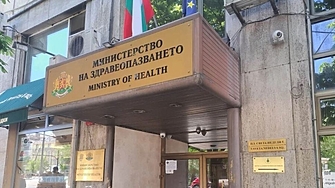 Сериозни съмнения за непрозрачно разходване на публични средства разтърсват Министерството