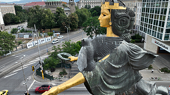 През 2024 г София продължава да се откъсва все по