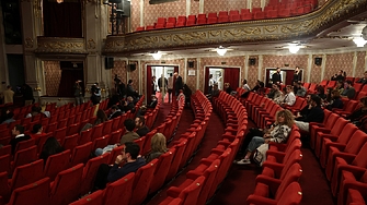 Частните театри създадоха асоциация, искат достъп до сцените