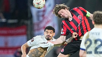 Дузпи изпратиха "Нотингам" на 1/4 финал в Лига Европа