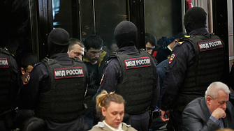 Съд в Москва постанови доживотни присъди за четиримата извършители и