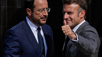 Макрон говори с Тръмп и Пезешкиан, заминава за Кипър