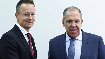 Унгарският външен министър Сиярто призна контактите с Лавров