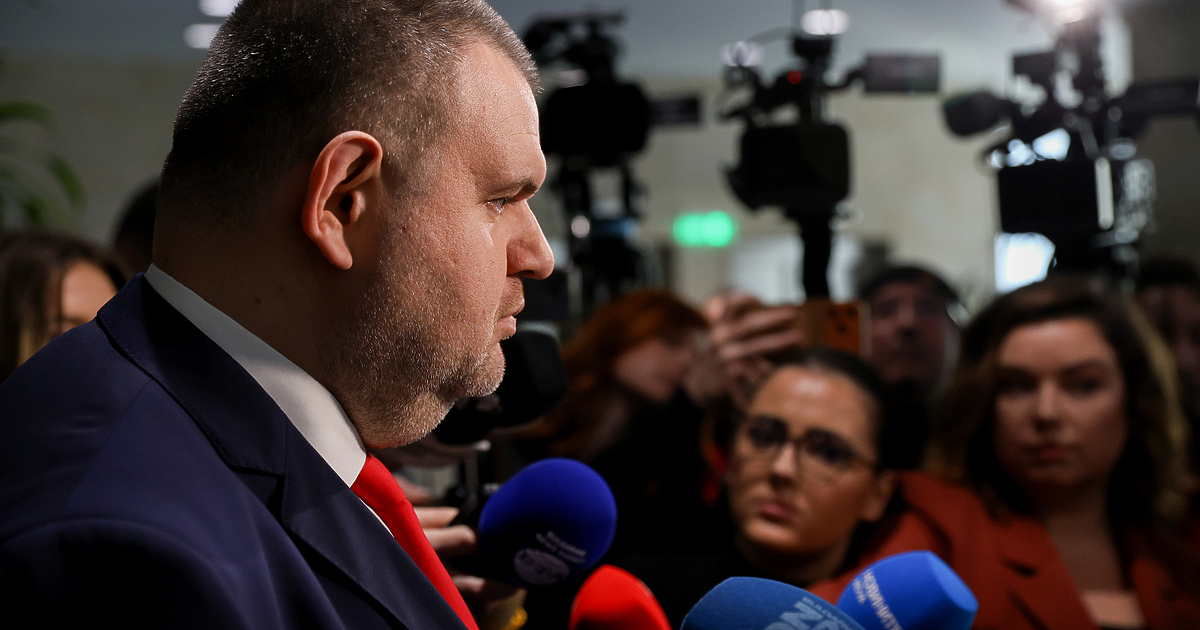 От днес замразявам публикуването в този блог. Причината е, че