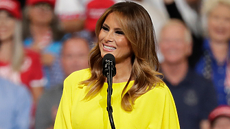 Мелания избяга от собствения си форум