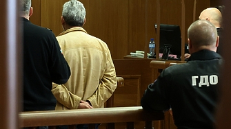 Съдът остави в ареста всички от бандата с 1,2 млн. фалшиви евро