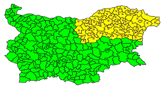 Жълт код за опасни валежи в 9 области днес