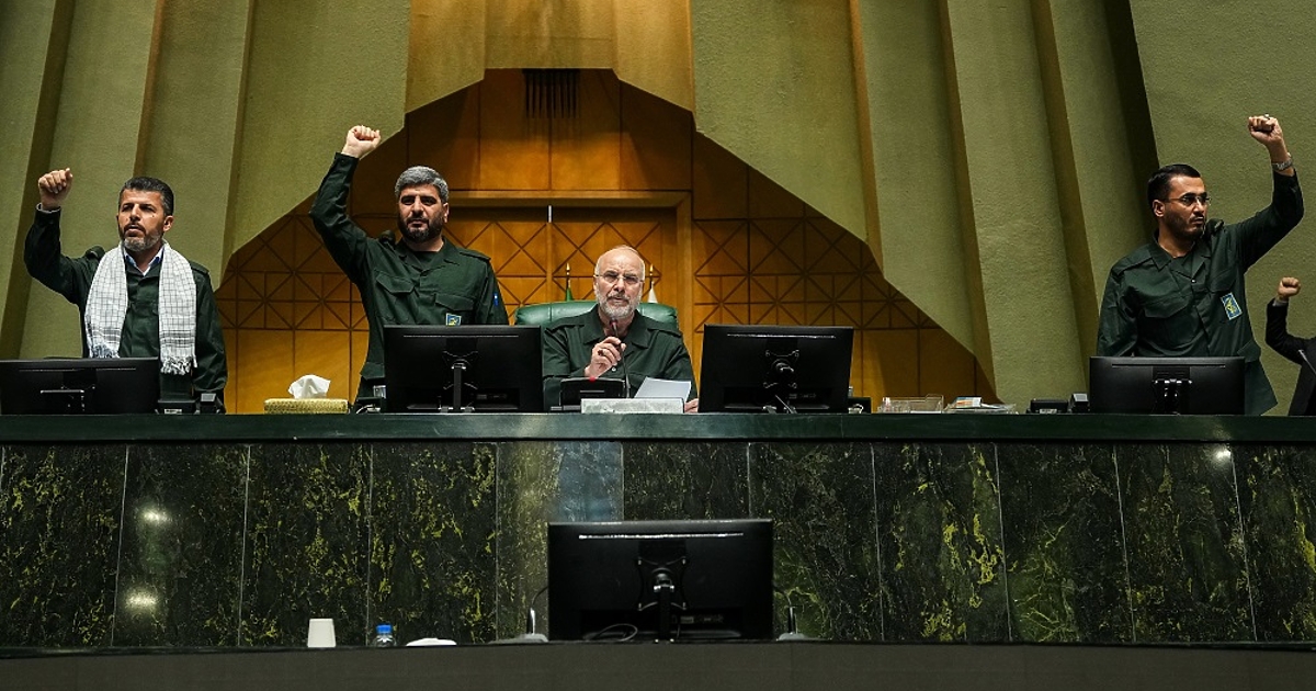 Председателят на иранския парламент Мохамад Багер Калибаф заяви, че САЩ