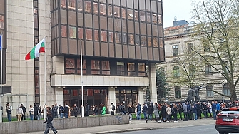 Висока активност има сред гласуващите българи в Германия Във федералната