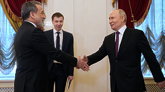 Руският президент Владимир Путин се срещна в понеделник с иранския