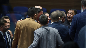 Жените и в новия парламент ще са много по-малко от средното в ЕС