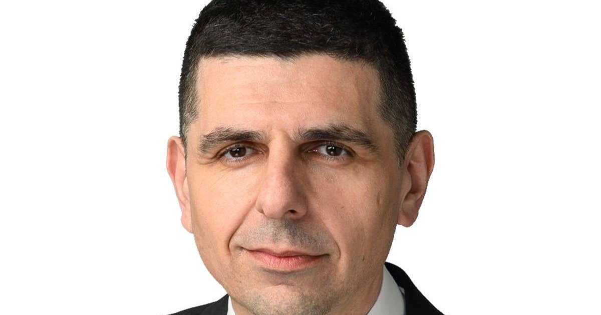 Един мъж е задържан, след като е ударил съпредседателя на Да,
