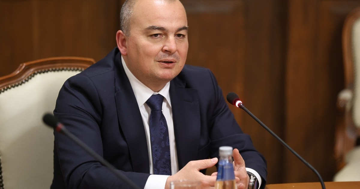 Опитваме се да създадем правила на пазара - от една
