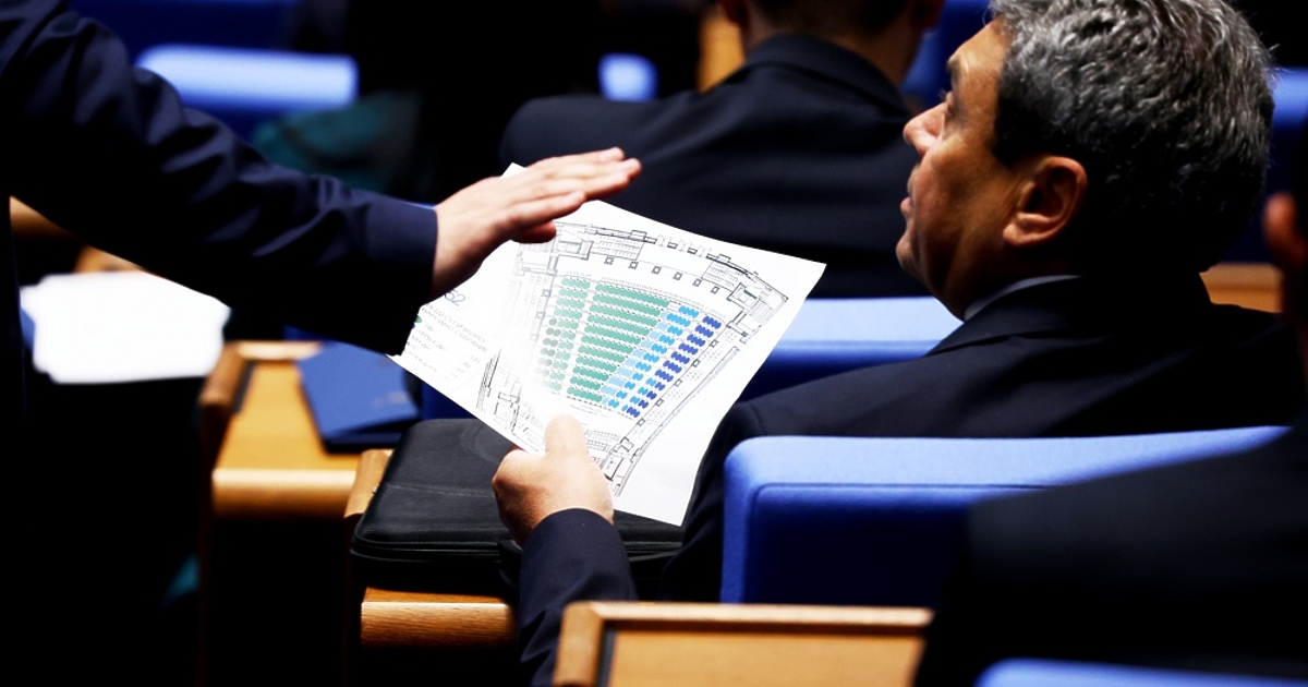 Една лоша парламентарна практика е напът да си отиде. В