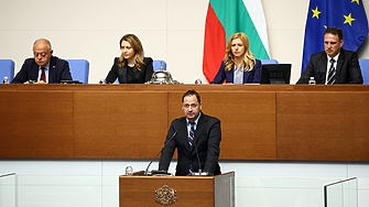 След като снощи както Клуб Z пръв писа  без дебат мнозинството