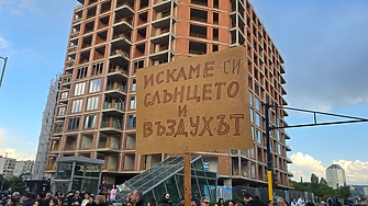 СОС пак подкрепи 22-етажната сграда в "Младост", районният кмет излезе в защита на проекта