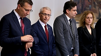 Илияна Йотова не отстъпи от определеното с неин указ разпределение