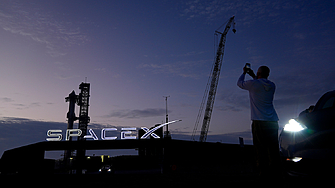 SpaceX планира да изстреля демонстрационен космически център за данни за