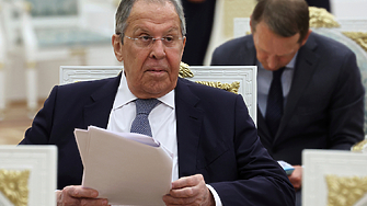 Руският външен министър Сергей Лавров призова за изясняване на ролята