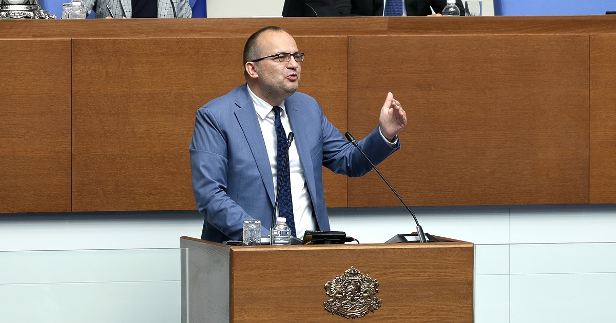 Парламентът прие окончателно пакета мерки на управляващите от Прогресивна България“