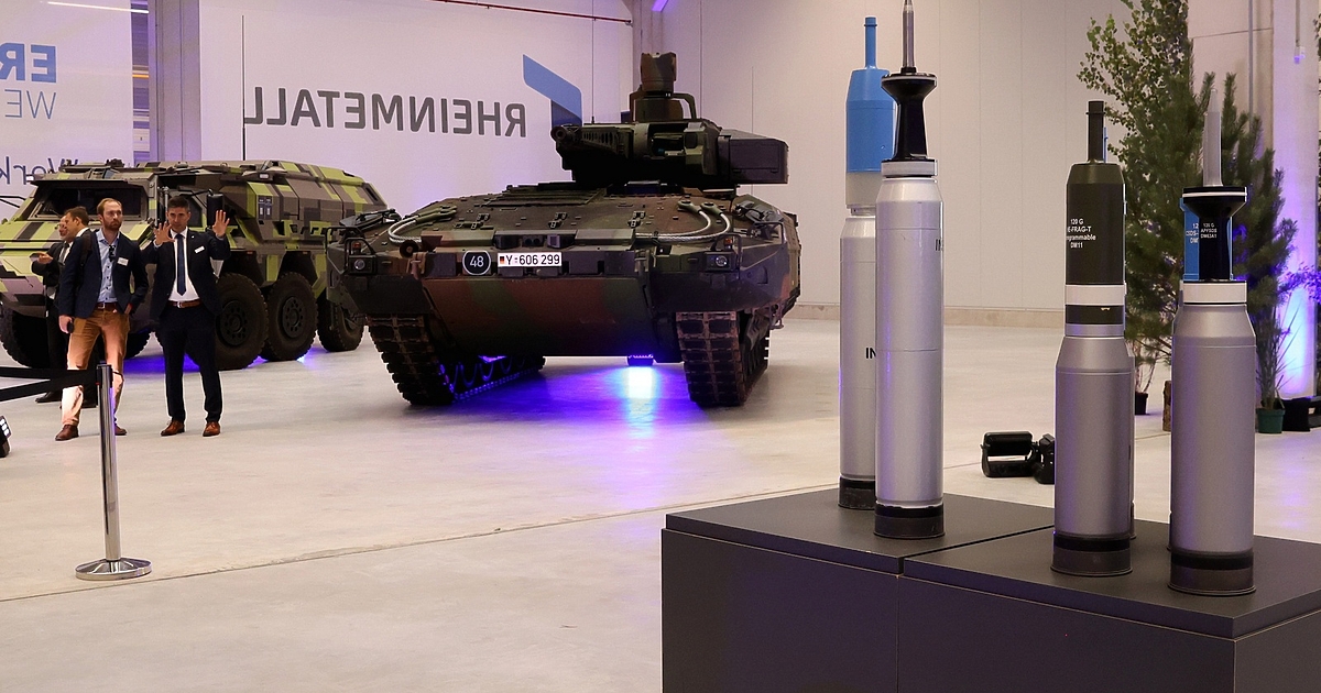 Германия е предложила да достави на НАТО бойни кораби, изтребители