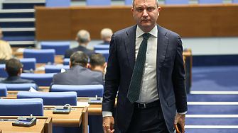 Санкционираният по Магнитски депутат от ГЕРБ Владислав Горанов си получава