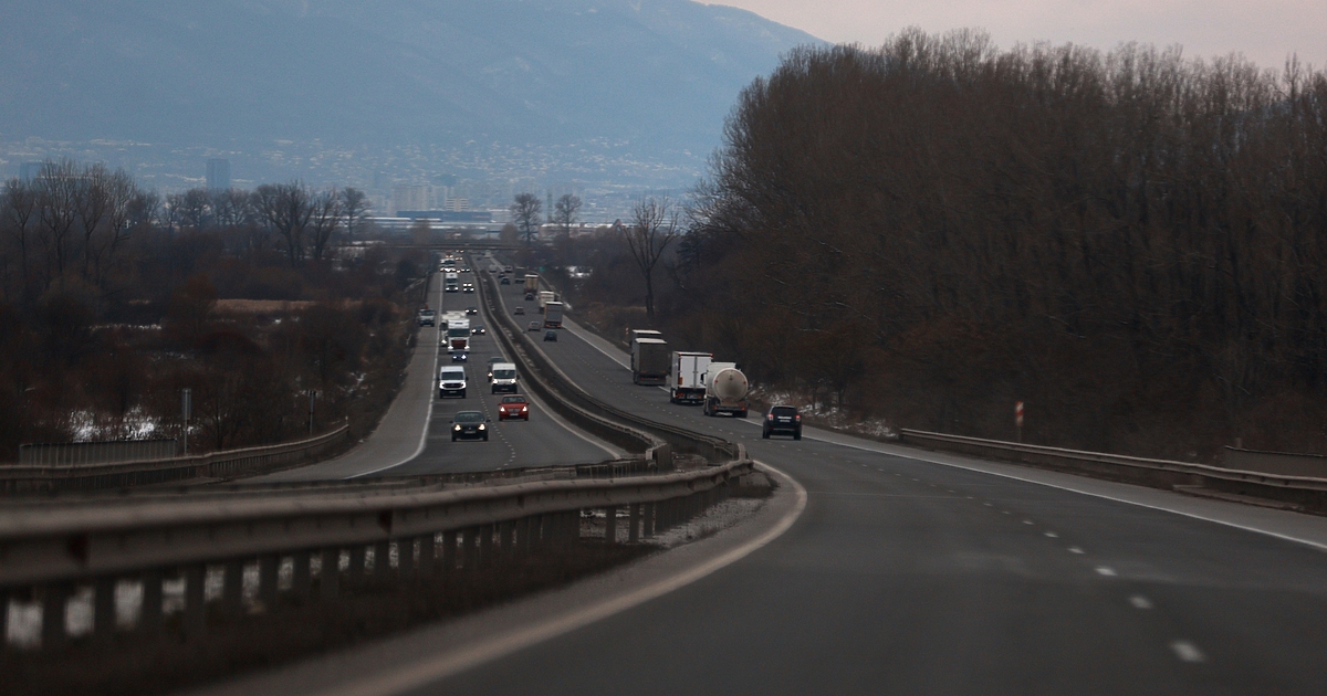 Състоянието на пътищата е един от най-видимите измерители за качеството