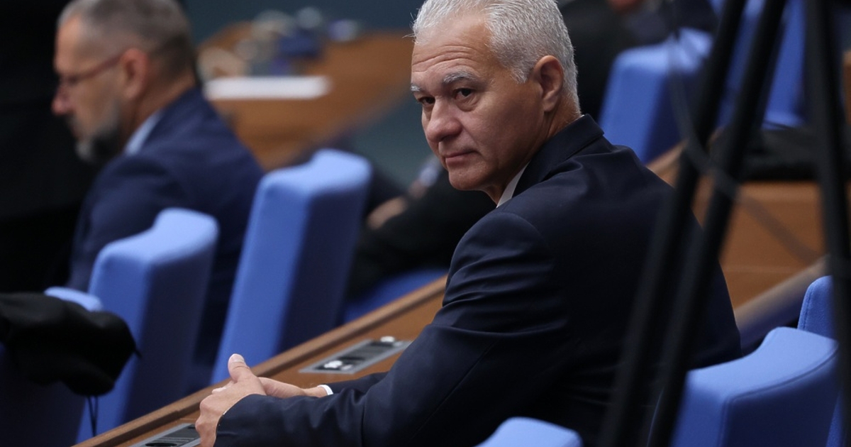 Прогресивна България, ГЕРБ и ДПС върнаха дружно Пламен Тончев начело