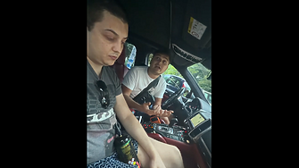 Ей това е България 21 годишни хубостници в 5 следобяд