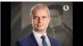 Език мой – враг мой. Заради сбъркана запетайка Костадинов обвини, вместо да защити Вапцаров