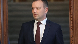 Ще подкрепи ли ГЕРБ кандидатите на ПБ за ВСС? Правосъдният министър отрича за такива разговори