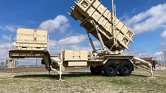 Пентагонът за пръв път призна за "недостиг" на боеприпаси във войната с Иран
