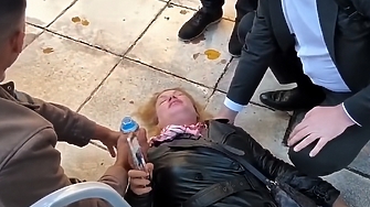Колтуклиева пак е постъпила в болница